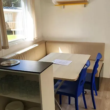Mobil N 1 Confort St Cyprien 66 Campingplatz *