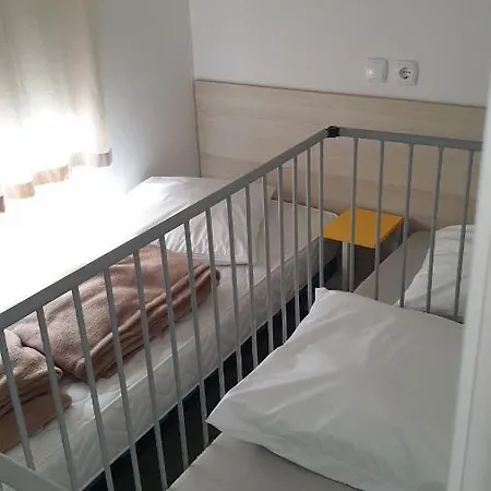 Mobil N 1 Confort St Cyprien 66 * Saint-Cyprien (Pyrenees-Orientales)