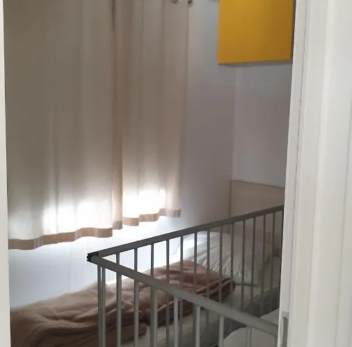 Mobil N 1 Confort St Cyprien 66 Kamp alanı